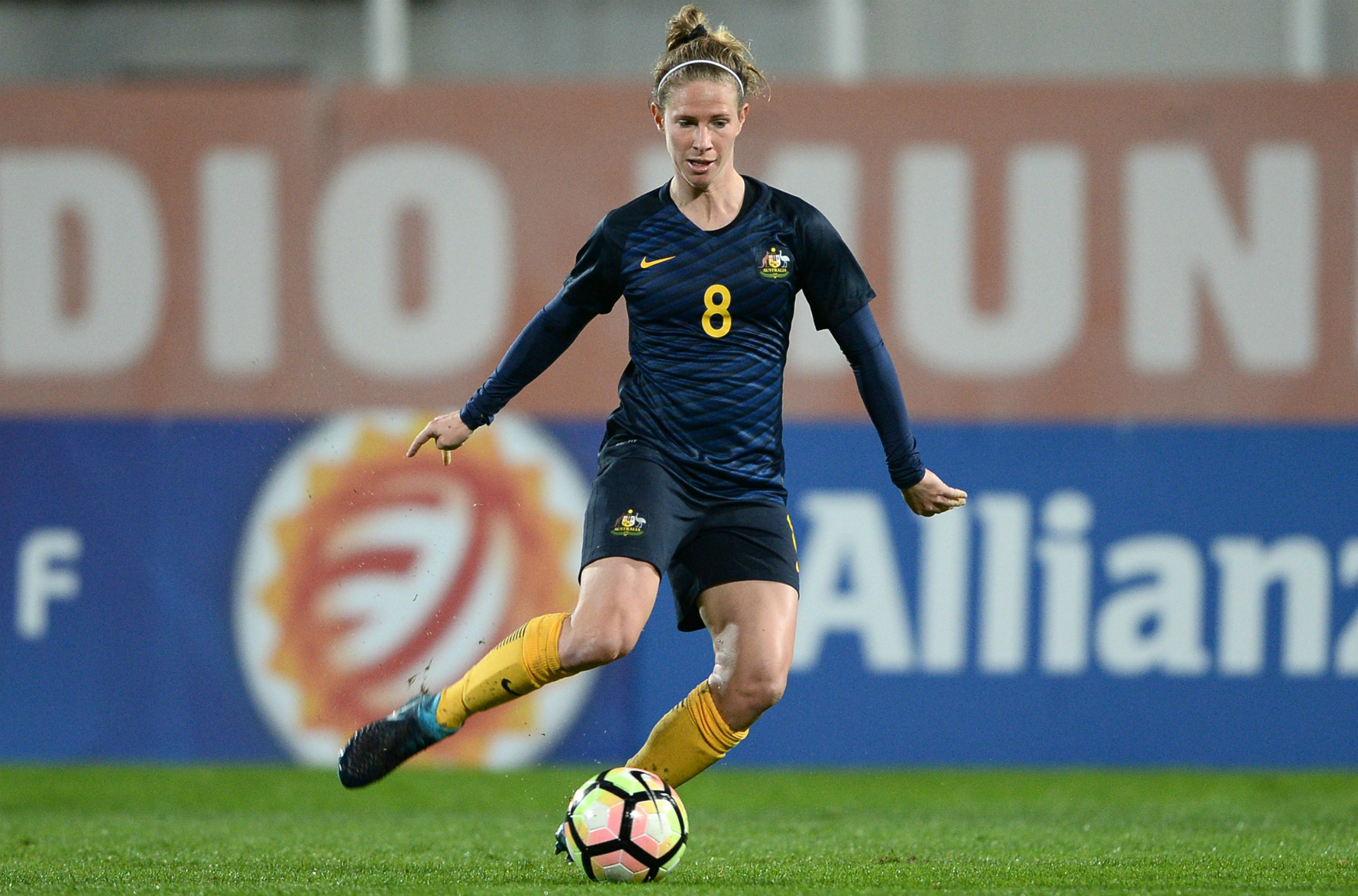 Elise Kellond-Knight