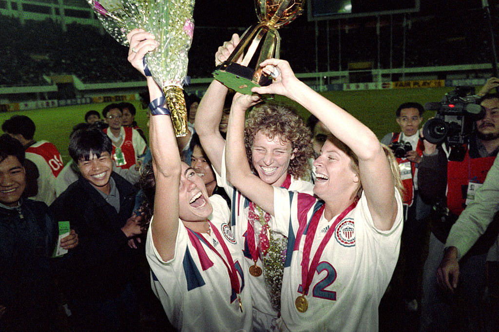 World Cup Countdown_26 days to go_USA champions with trophy
