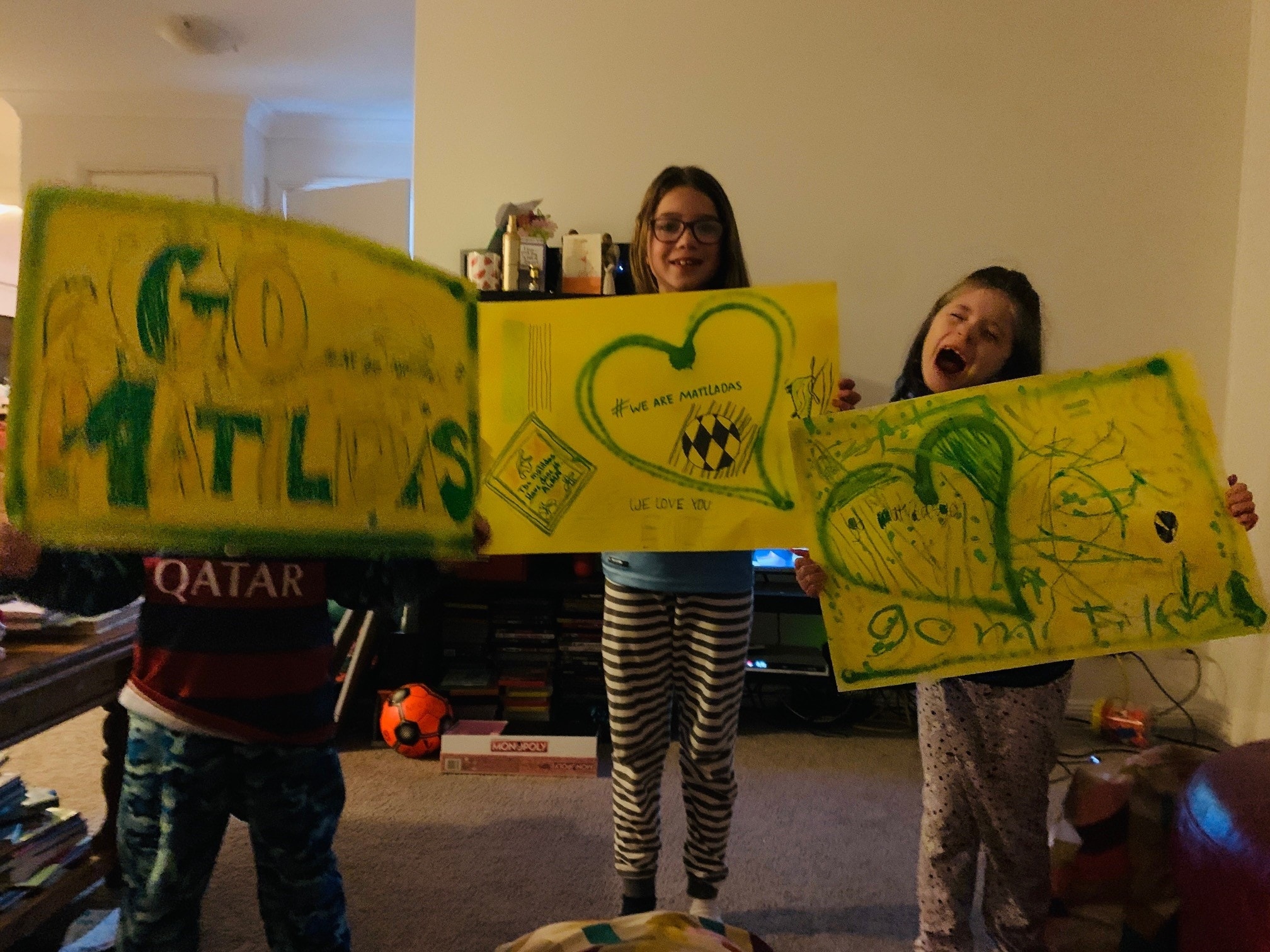 Lloyd children, Ellie Carpenter fans
