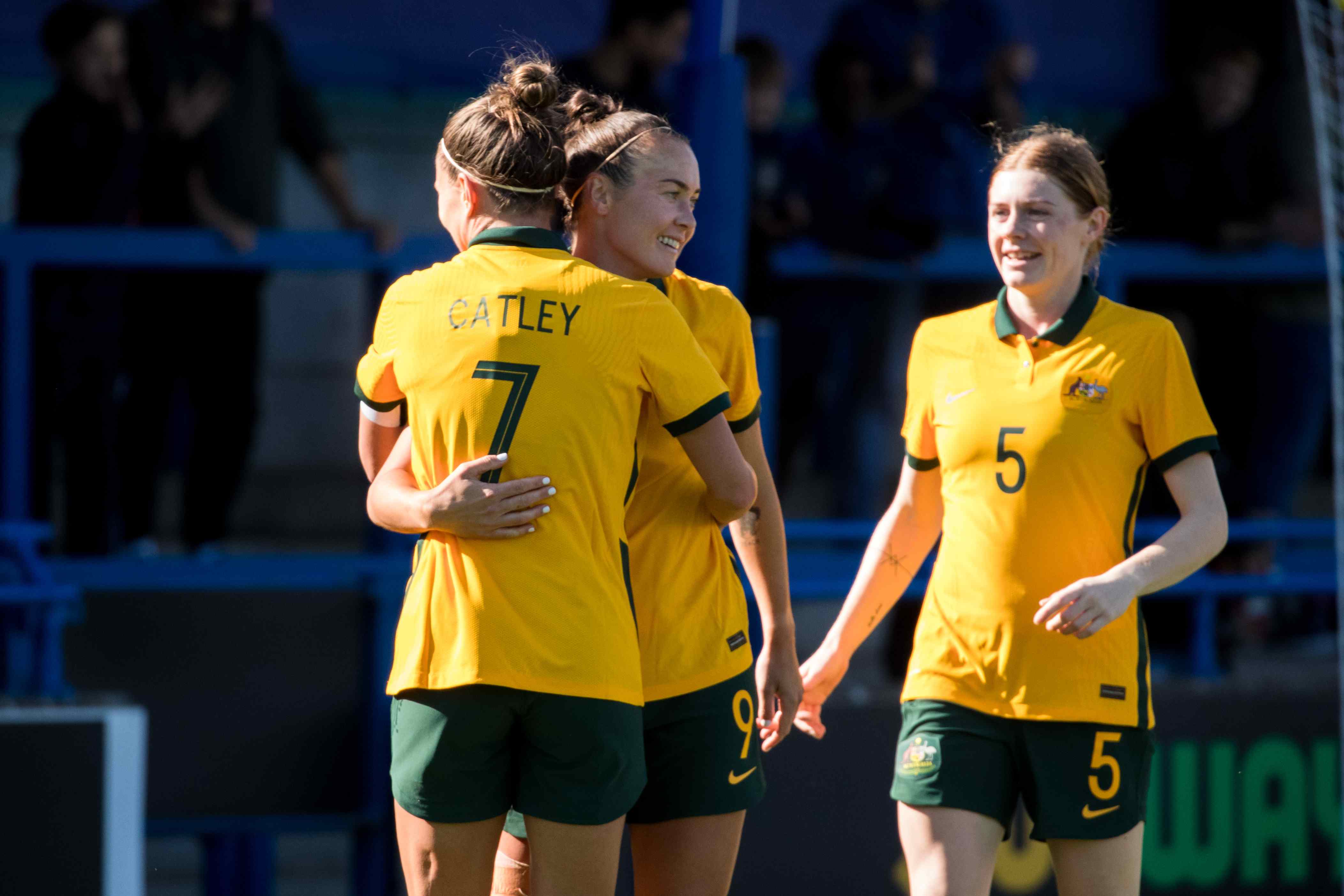 Australia celebrating a goal against South Africa in London. (Photo: Ann Odong/Football Australia)