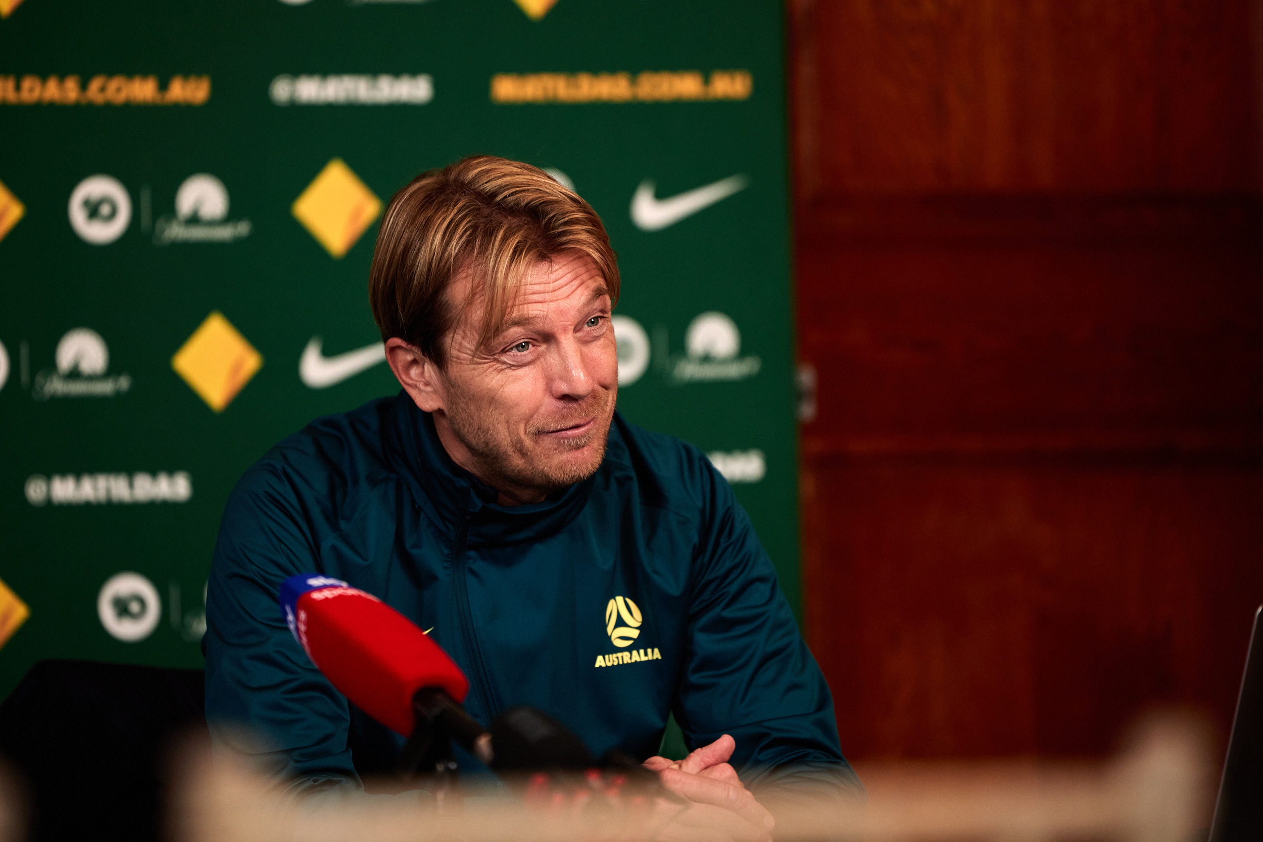 Tony Gustavsson during Australia's pre-match press conference before the CommBank Matildas face England. (Photo: Rachel Bach/By The White Line)