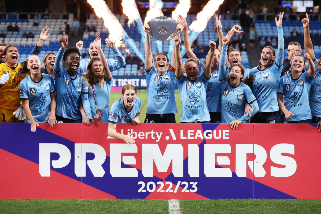 Sydney FC players celebrate victory after winning the Premier's Plate during the round 20 A-League Women's match between Sydney FC and Newcastle Jets at Allianz Stadium, on April 01, 2023, in Sydney, Australia. (Photo by Matt King/Getty Images)
