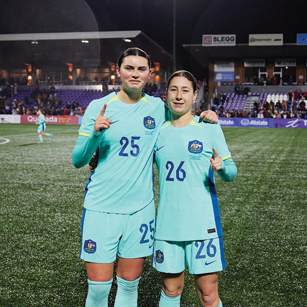 Charlie Rule and Sarah Hunter debut