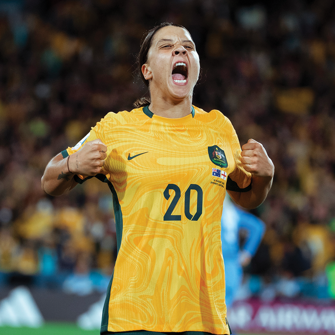 Sam Kerr goal against England