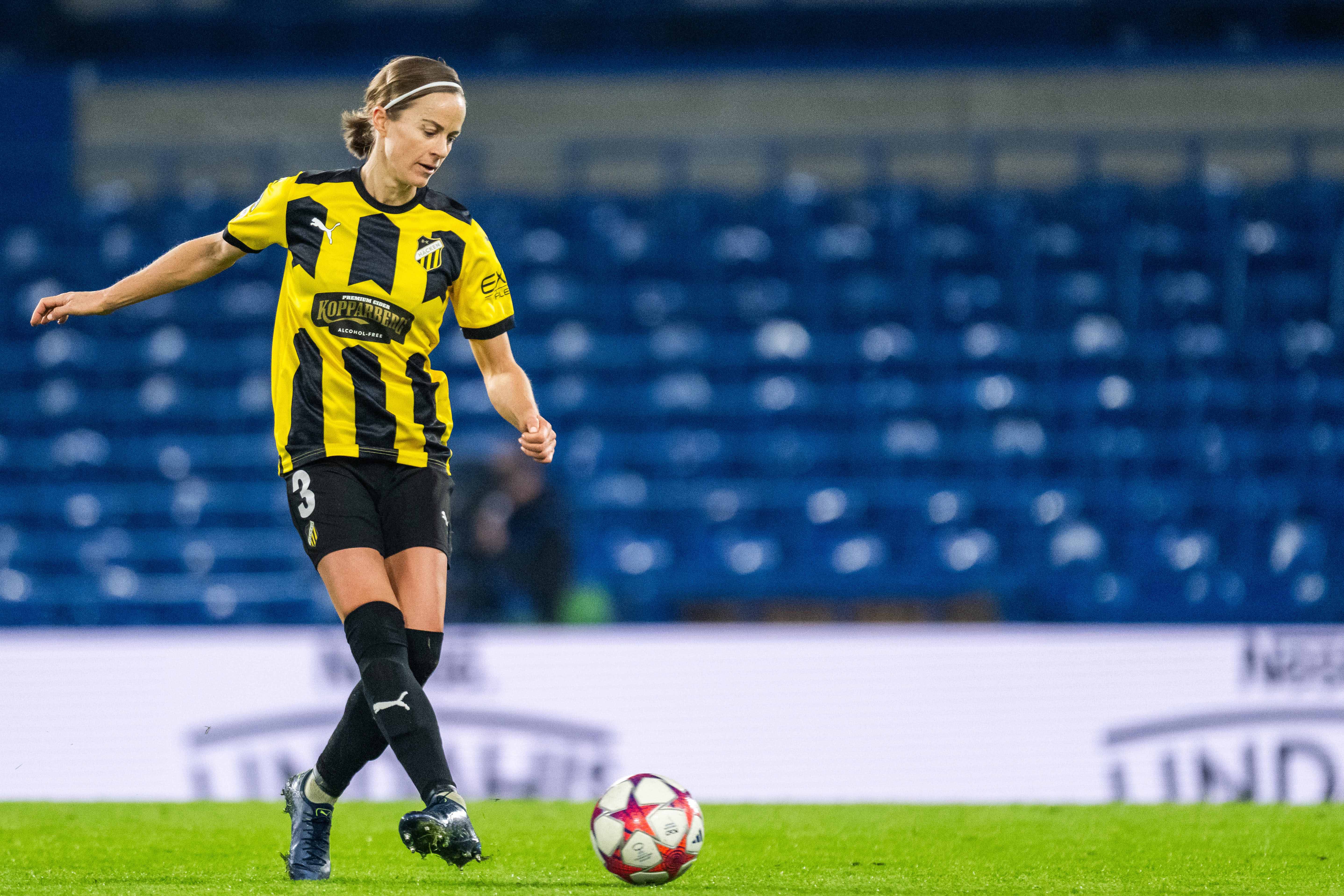 Aivi Luik of Häcken during the UEFA Women s Champions League football match between Chelsea and Häcken on December 14, 2023 in London. Photo: Mathias Bergeld / BILDBYRAN