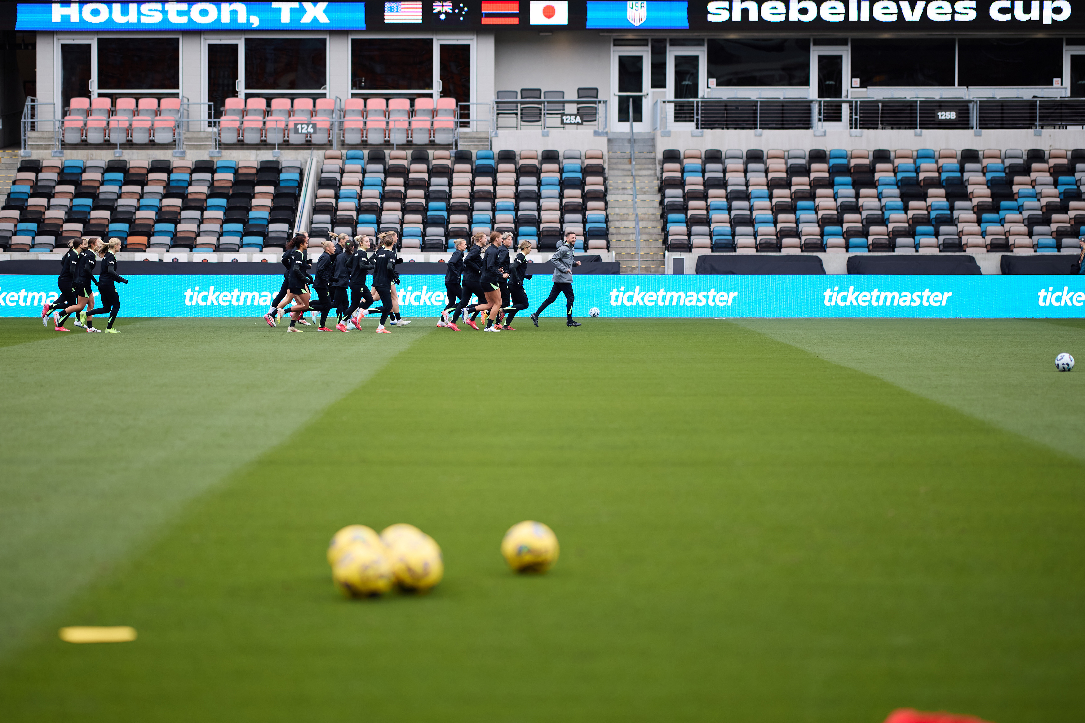 The CommBank Matildas during their MD-1 session in Houston, Texas before their opening game of the SheBelieves Cup. (Photo: Rachel Bach/By The White Line)