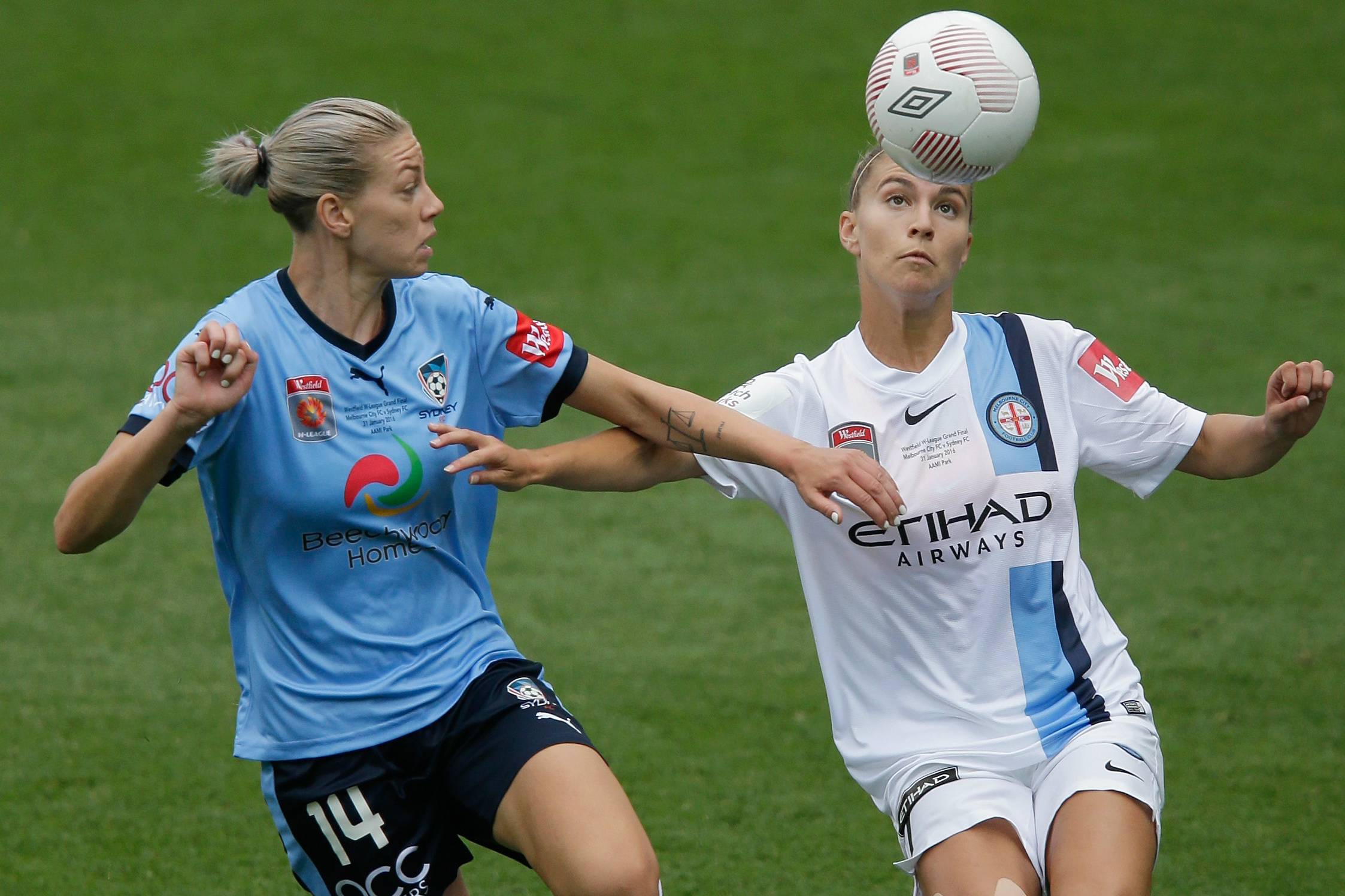 Alanna Kennedy and Steph Catley