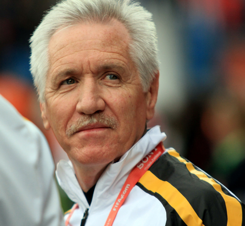 Tom Sermanni.
