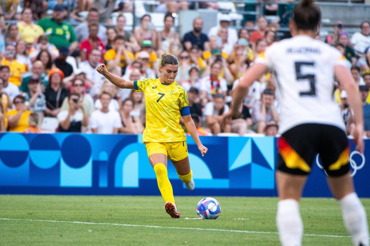 Steph Catley Australia, 07 on the ball, FRA, Olympic Games Paris 2024, Football Women, Germany GER vs Australia AUS , 1 Matchday, Group B, 25 07 2024 FRA, Olympic Games Paris 2024, Football Women, Germany GER vs Australia AUS , 1 Matchday, Group B, 25 07 2024 Marseille Copyright: xEibner-Pressefoto/Memmlerx EP_MMR