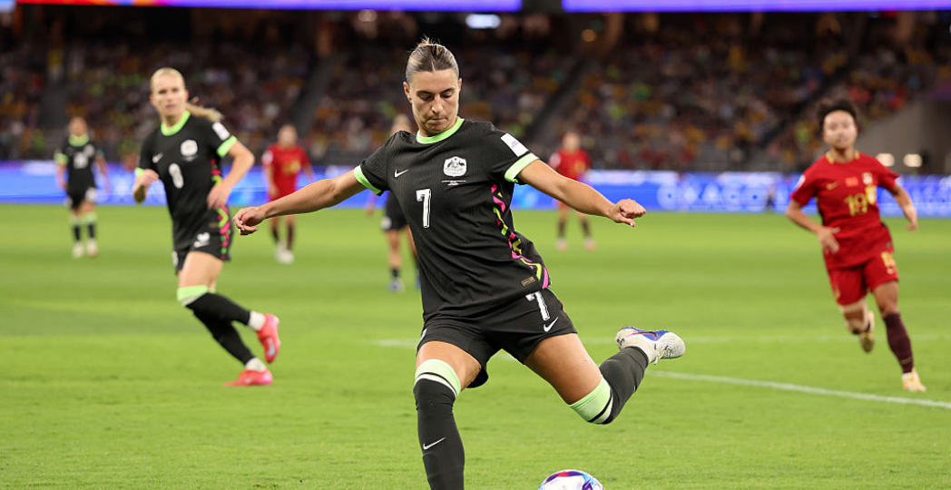 PERTH, AUSTRALIA - MARCH 17: Steph Catley of Australia passes the ball during the AFC Women's Asian Cup Australia 2026 Semi Final match between Australia Matildas and China PR at Perth Stadium on March 17, 2026 in Perth, Australia. (Photo by Janelle St Pierre/Getty Images)