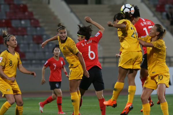 Steph Catley