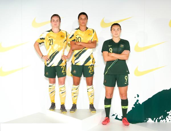 Ellie Carpenter, Sam Kerr and Caitlin Foord model the new Westfield Matildas kit.