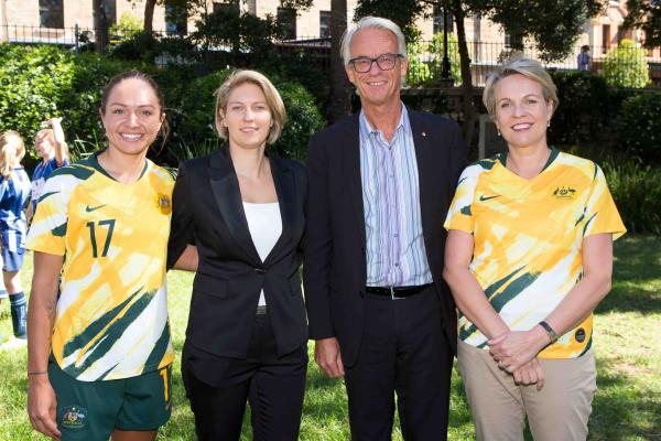 FIFA Women's World Cup Trophy Tour_Kyah Simon_Emma Highwood_David Gallop_Tanya Plibersek