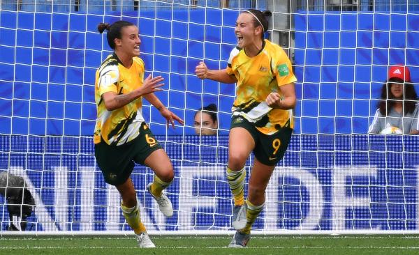 Cailtin Foord scores against Brazil