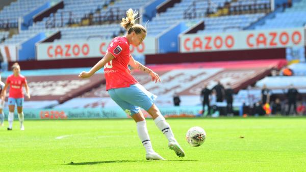 Emily van Egmond v Aston Villa 