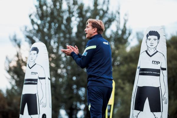 Tony Gustavsson at Matildas training Ireland Sept 2021