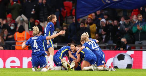 Matildas Abroad Review: Top of the table clash in the FA WSL