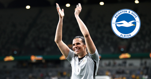 Lydia Williams signs for Brighton & Hove Albion