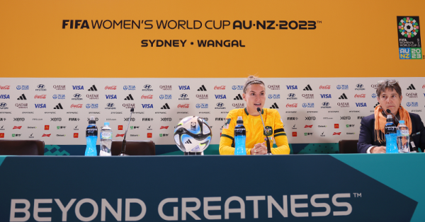 steph catley