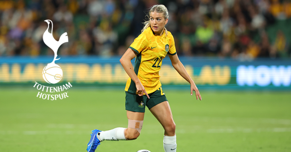 Charli Grant signs for Tottenham Hotspur in the WSL