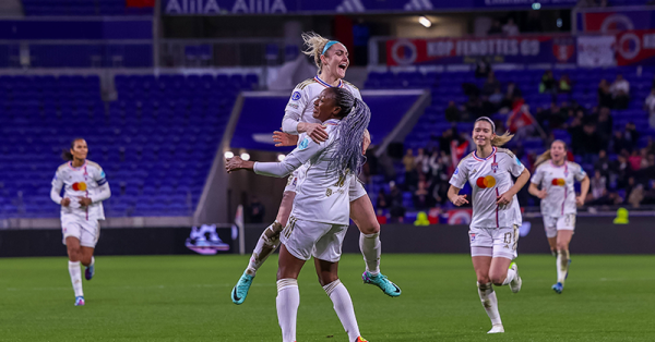 Ellie Carpenter named in the 2023/24 Division 1 Féminine Team of the Season