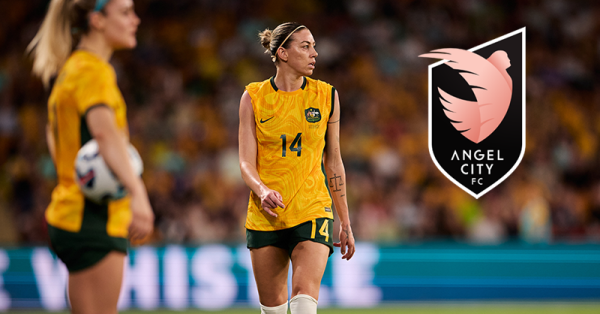 Alanna Kennedy signs for  Angel City FC in the NWSL 