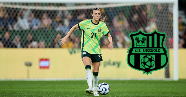 Jessika Nash signs for U.S. Sassuolo Calcio in the Serie A Femminile