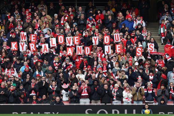 Arsenal v Man Utd Women 10 January 2026, London - Barclays Women™s Super League Football - Arsenal v Manchester United, ManU Women - Arsenal fans showing a message of support for Kyra Cooney-Cross and her ill mother Jess - Photo: Charlotte Wilson Offside. London UK