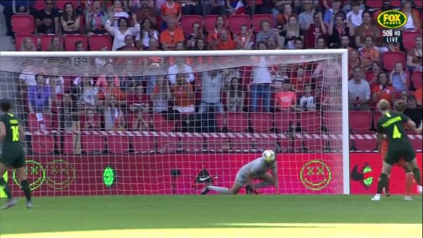 Lydia Williams pulls off a great save