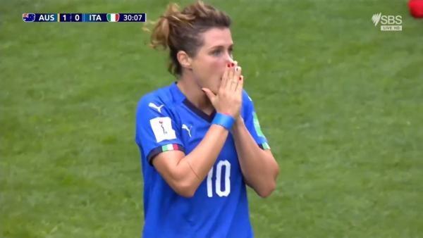 Full-time highlights: Australia v Italy