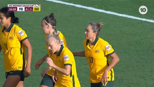 GOAL: Simon - Australia with the quick-fire-double