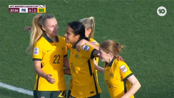 GOAL: Fowler - Striker makes it four with a rocket