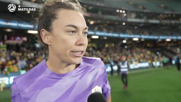 Mackenzie Arnold: We showed our composure to win | CommBank Matildas v France