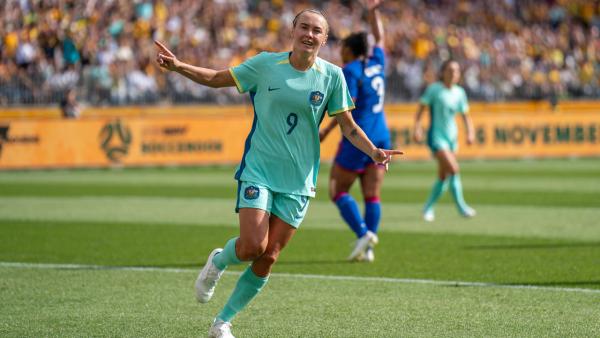 GOAL: Foord grabs her hat-trick