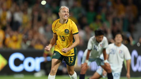 GOAL: Yallop adds a third for the Matildas