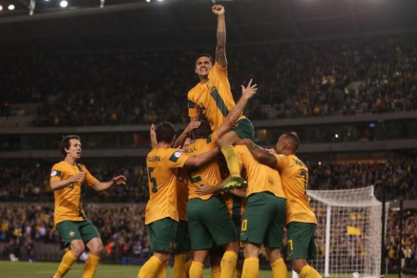 Get involved with #AUSvCRC tonight!