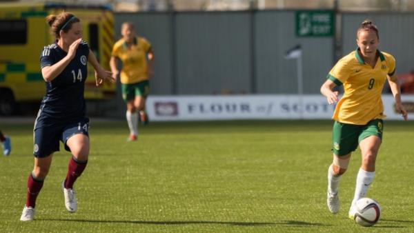 Caitlin Foord in possession against Scotland.
