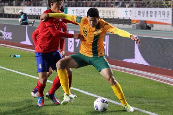 Osieck finalises East Asian Cup squad