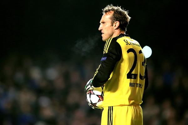 Schwarzer makes Champions League history
