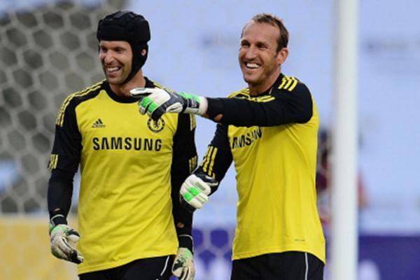 Schwarzer makes clean start to Chelsea career