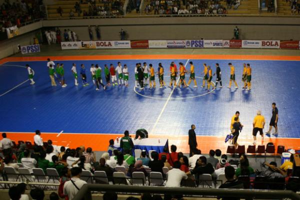 Futsalroos fall to Thailand