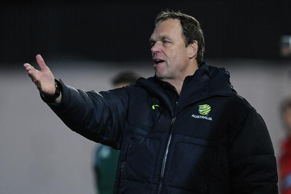 Osieck hits out at Socceroos Asian clubs