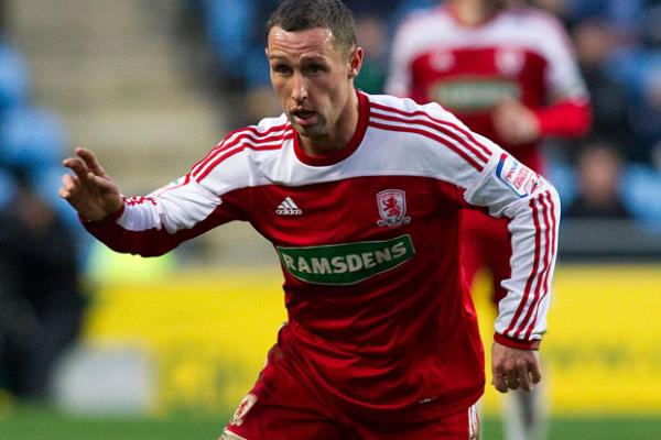 McDonald suffers knee injury