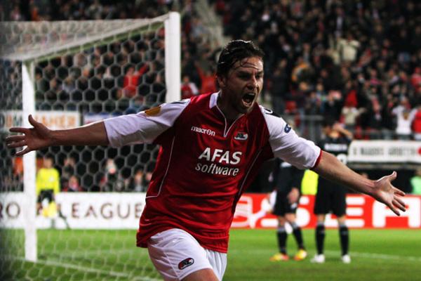 Aussies Abroad: Holman strikes