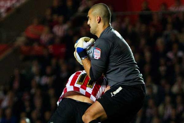 Federici's Reading win promotion to EPL