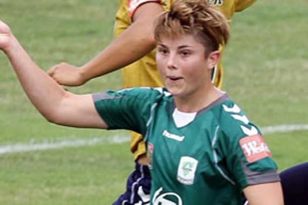Michelle Heyman joins the Westfield Matildas in China