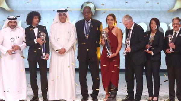 Caitlin Foord has been crowned Women's AFC Player of the Year 2016.