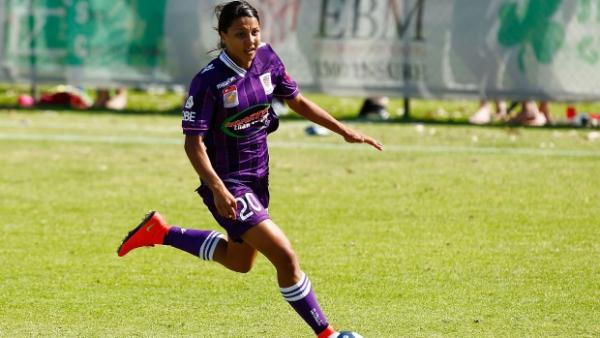 Sam Kerr in action for Perth Glory's Women's Team before suffering a knee injury setback.