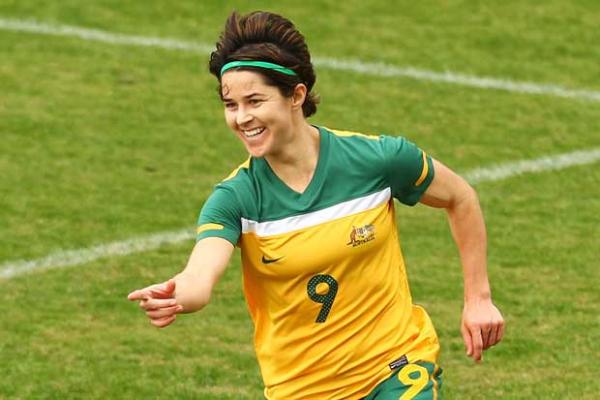 Sarah Walsh retires from international football