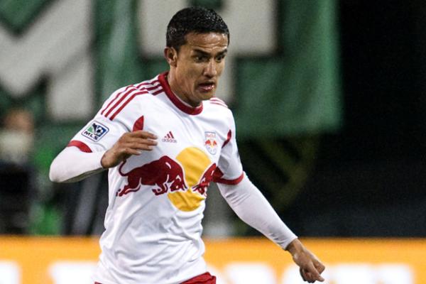 Cahill at the double for Red Bulls